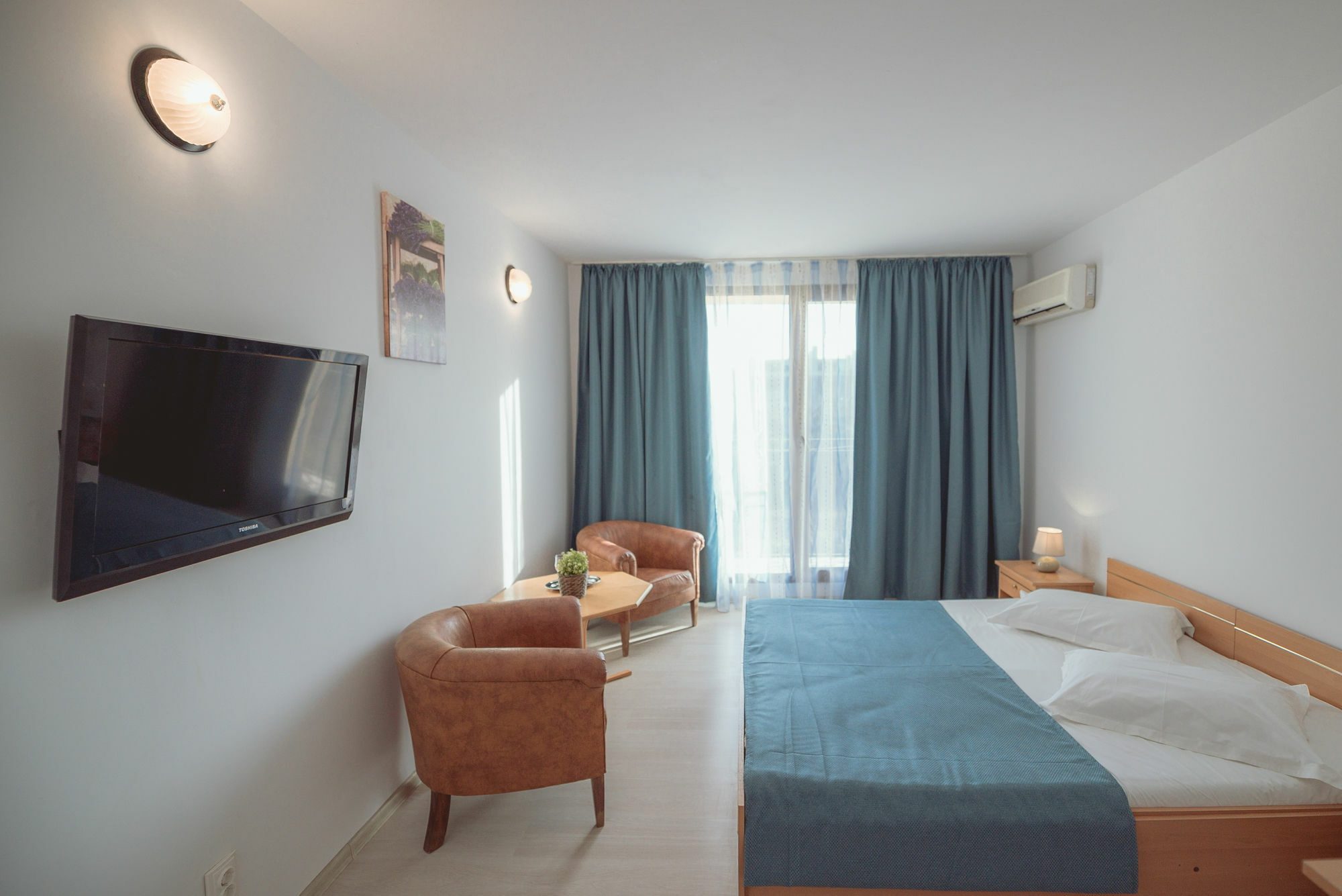 Q Hotel Нептун Екстер'єр фото