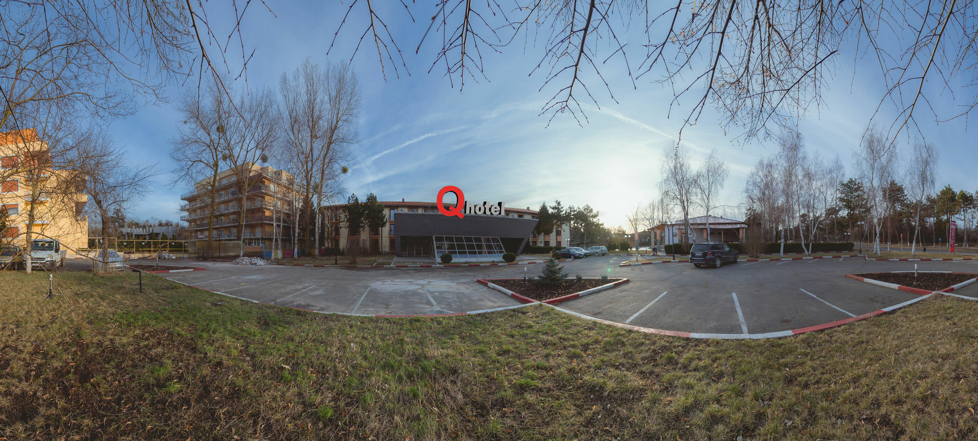 Q Hotel Нептун Екстер'єр фото